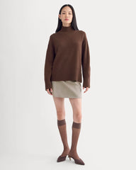The Boxy Turtleneck in Cashmere | Dark Mahogany