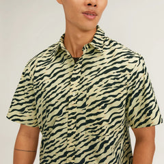 The Poplin Short-Sleeve Shirt | Pale Yellow Tiger Stripe