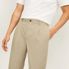 The Pleated Air Chino | Trench Coat Khaki