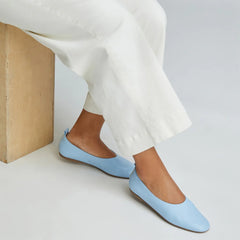 The Day Glove in Narrow Fit | Clear Sky Blue