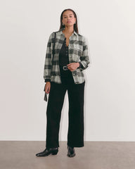 The Boyfriend Shirt in Flannel | Light Heather Oat / Black