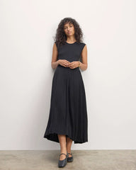 The Knit Pleated Dress | Black