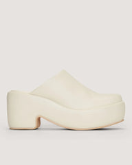 The Puffa Clog | Parchment