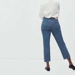 The '90s Cheeky Hourglass Jean | Medium Blue Wash | 28.5" Inseam