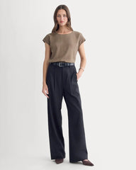 The Muscle Top in Butterlite | Deep Taupe