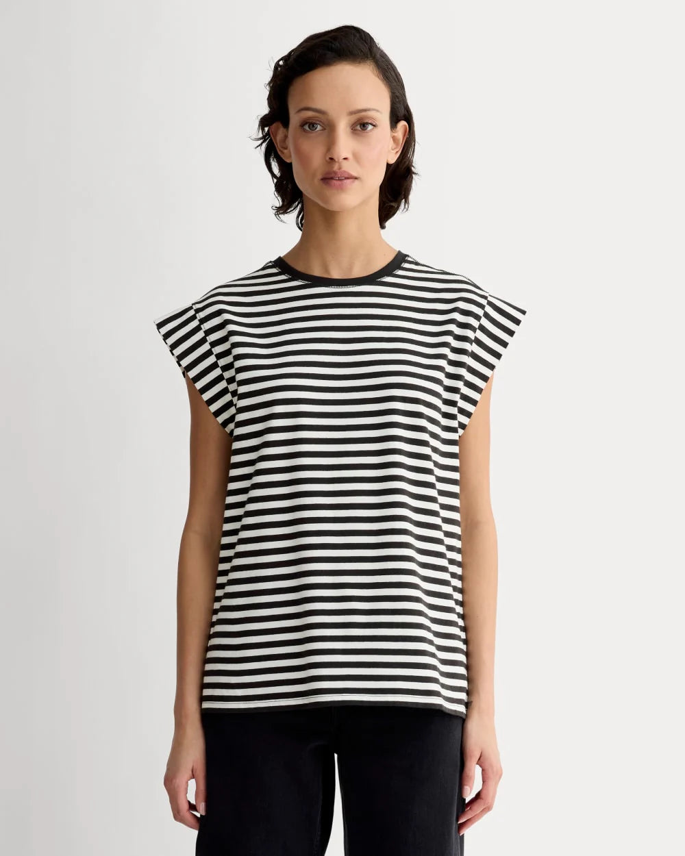 The Muscle Tee in Essential Cotton | Bone / Black