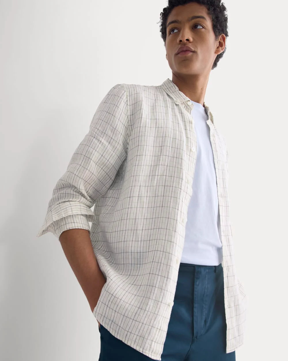 The Classic Shirt in Linen | Bone Plaid