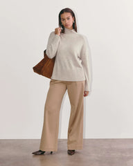 The Boxy Turtleneck in Cashmere | Canvas