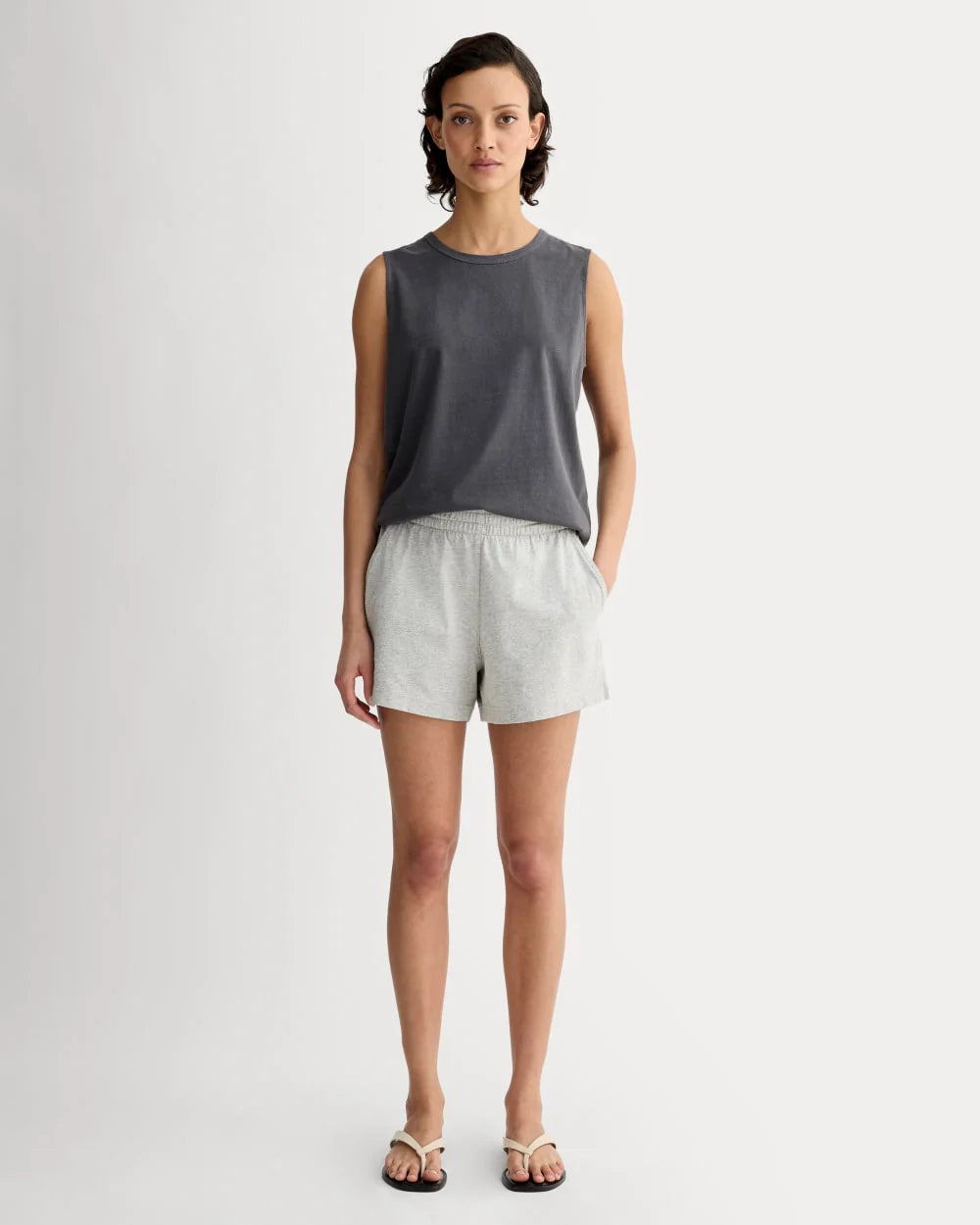 The Off-Duty Short | Pale Heather Grey