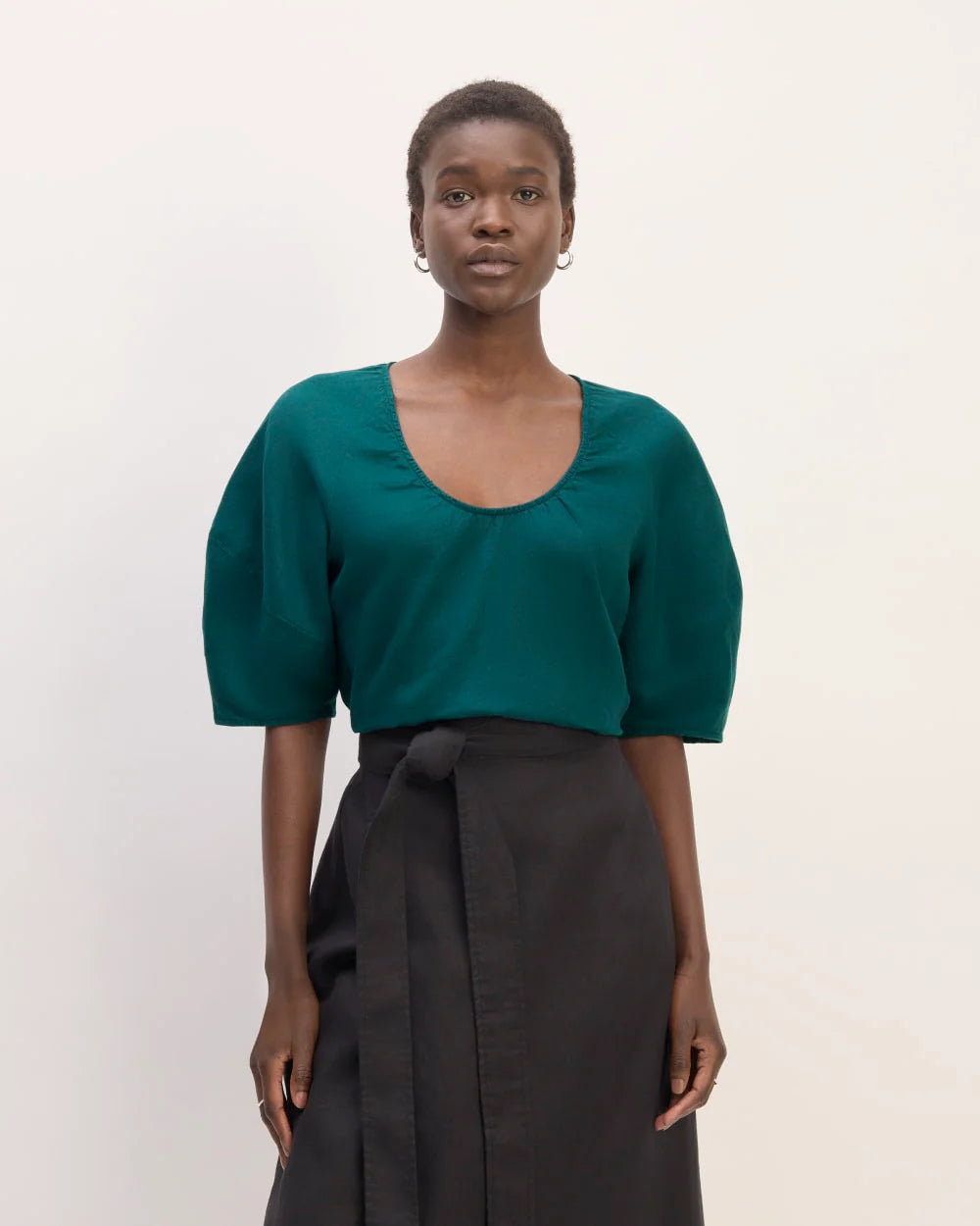 The Scoop Top in Linen | Dark Sea
