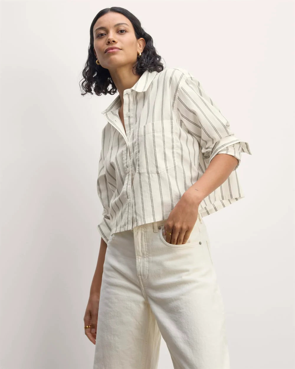 The Way-Short Shirt in Silky Cotton | Bone / Black