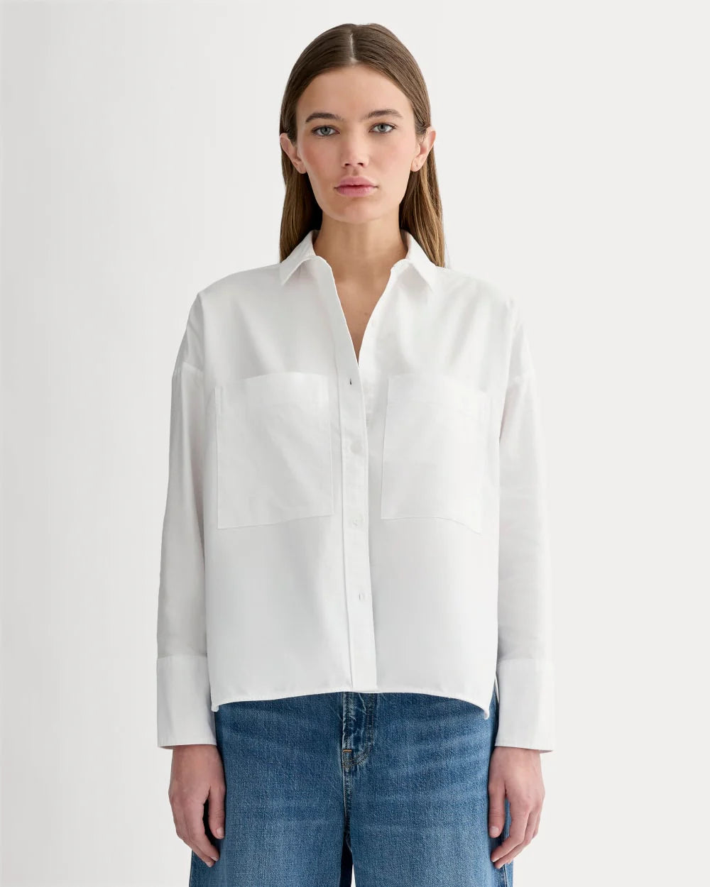 The Boxy Oxford | White