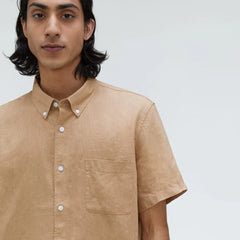 The Classic Short-Sleeve Shirt in Linen | Iced Coffee