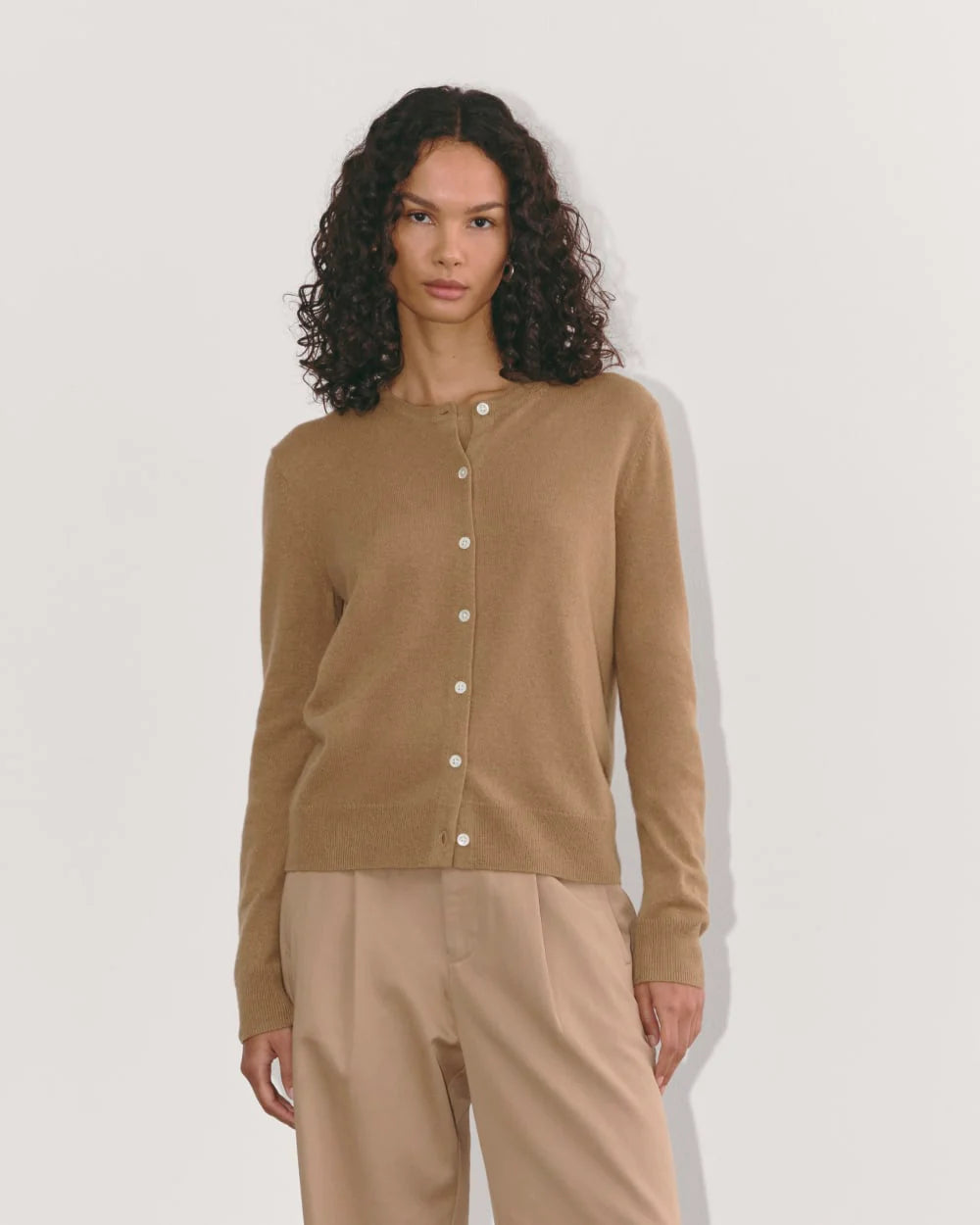 The Classic Cardigan in Cashmere | Tiger's Eye