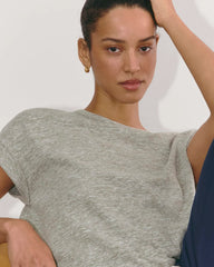 The Perform Tee | Heathered Grey / Olive