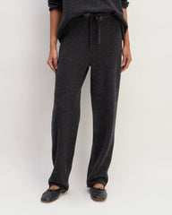 The Cozy-Stretch Straight-Leg Sweatpant | Charcoal