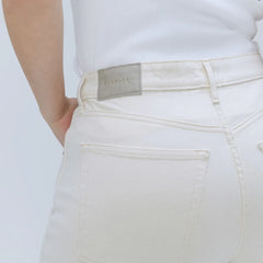 The Cheeky Hourglass Jean | Ecru | 28.5" Inseam